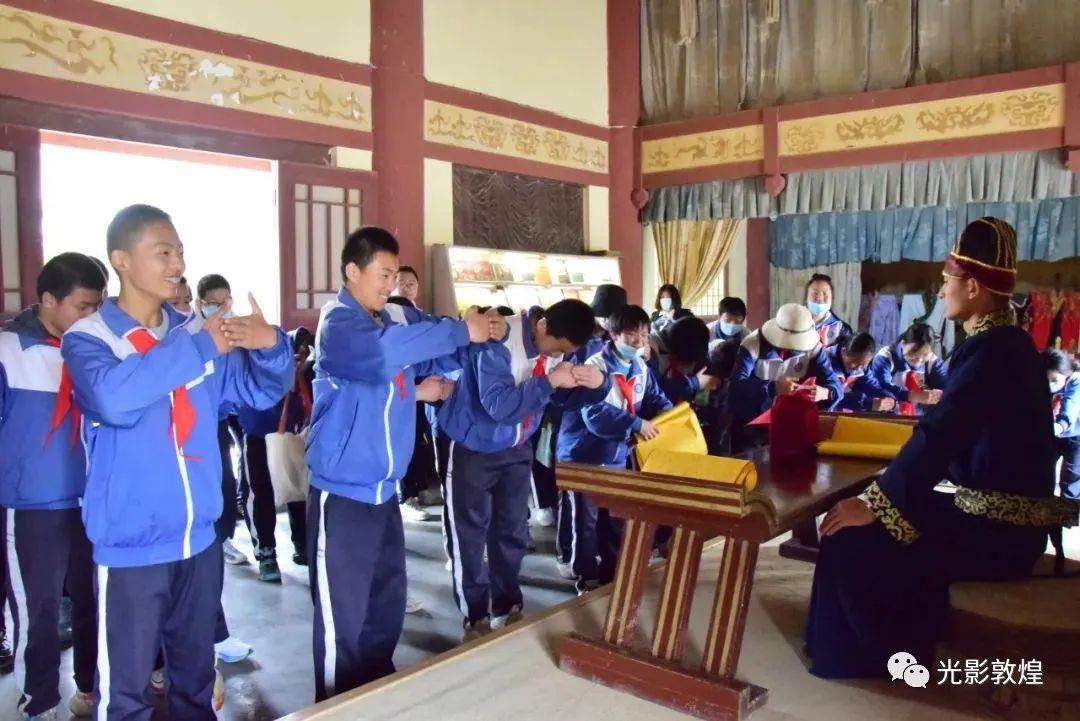 敦煌市第三中学阳关景区研学