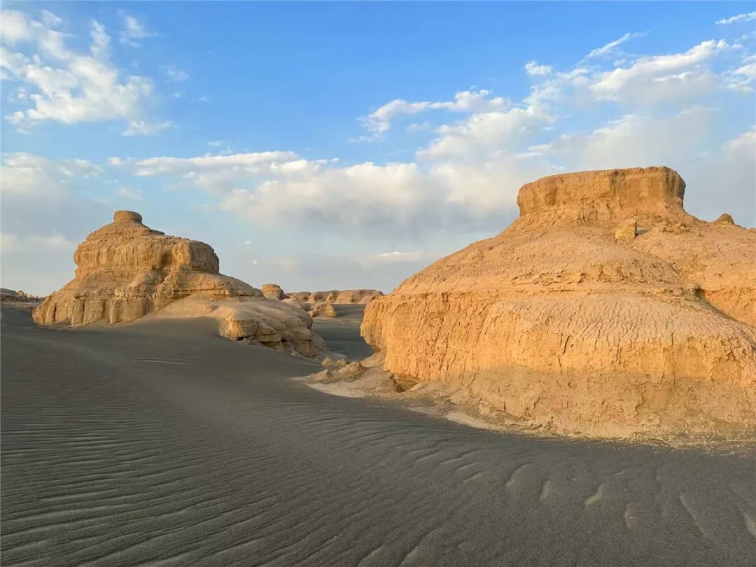 敦煌雅丹世界地质公园美景