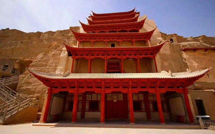 莫高窟九层佛塔