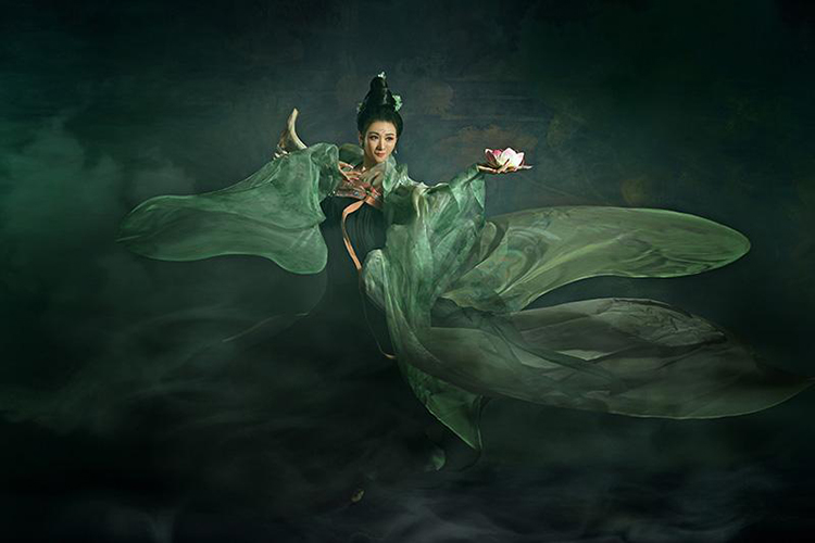 敦煌飞天舞剧美女