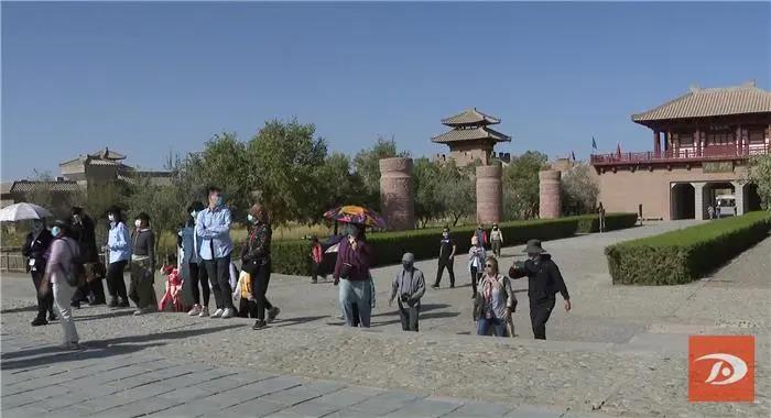 国庆敦煌阳关景区